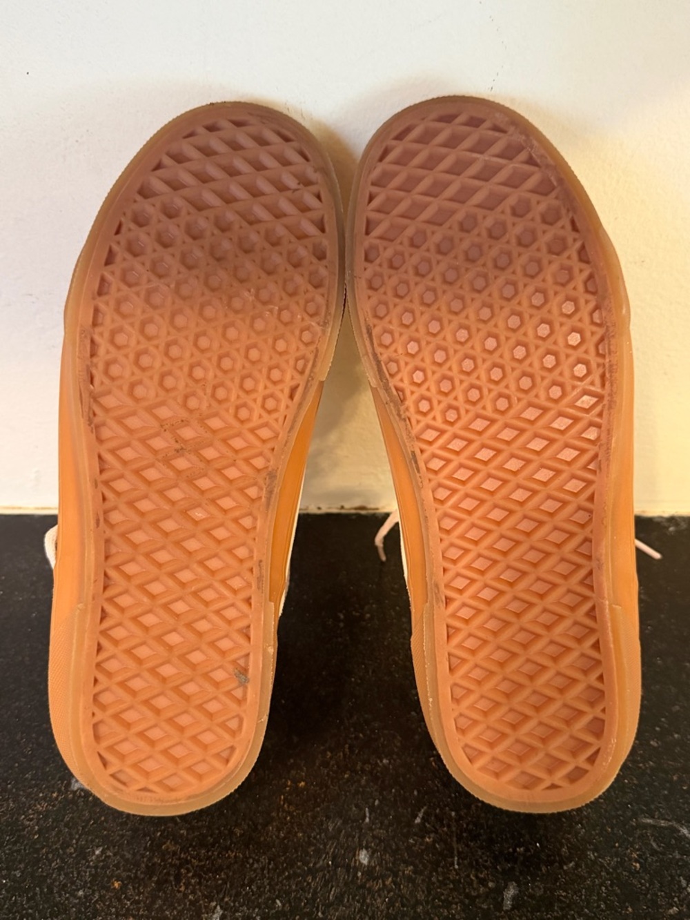 Vans Women's Sz 7.5 Seldan Shoes Translucent Gum Peach Blush Soft Suede Sneakers - Picture 6 of 6